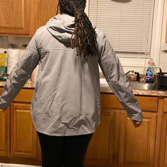 WOMEN'S APEX FLEX GTX® CAPE ANORAK - Picture 3 of 4